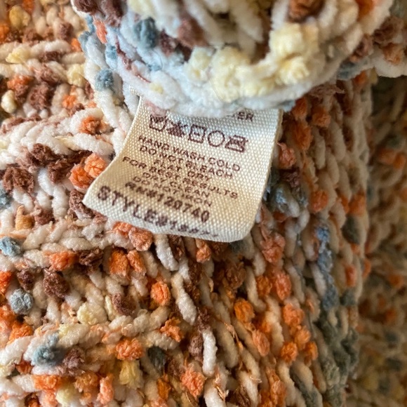 Mystree Popcorn Sweater Size Small NWOT - Picture 4 of 5